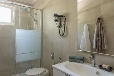 هتل Puntala Camp & Resort