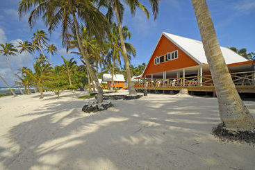 استراحتگاه Sa Moana Beach Bungalows