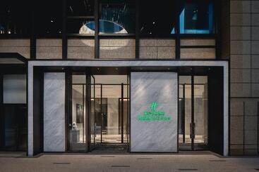 Holiday Inn & Suites Kunshan Huaqiao, An Ihg Hotel   F1 Racing Preferred