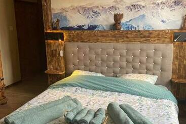 Отель Auberge Du Raddon