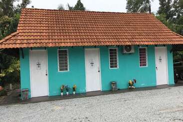 فندق Oyo Homes 90590 Mazhomestay