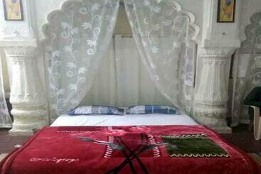 فندق Sri Vinayak Paying Guest House, Prayagraj