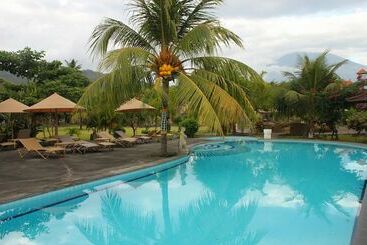 Отель Uyah Amed Spa Resort