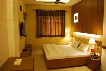 هتل Arina Inn