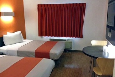Motel 6 Palatine, Il   Chicago Northwest