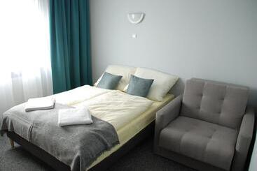 تختخواب و صبحانه Magnezja