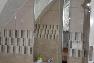 מלון דירות Noclegi Nad Lasem