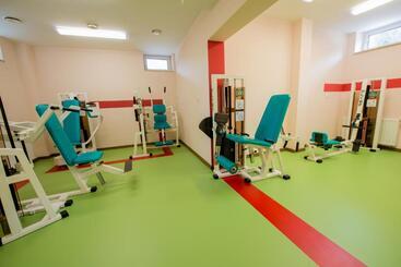 אתר נופש Centrum Promocji Leśnictwa W Mucznem