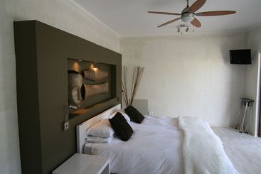 تختخواب و صبحانه Brigadoon Guesthouse