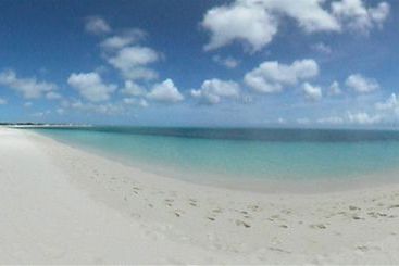 هتل Beach House  All Inclusive Adults Only