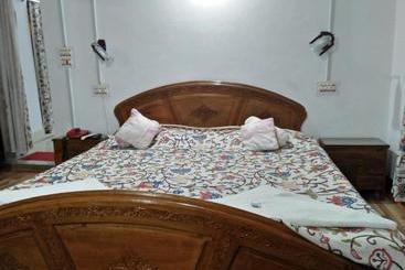 پانسیون Himalayan Cottage