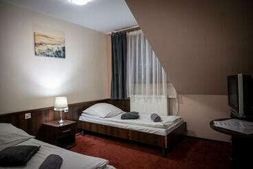 مبيت وإفطار Czarna Owca