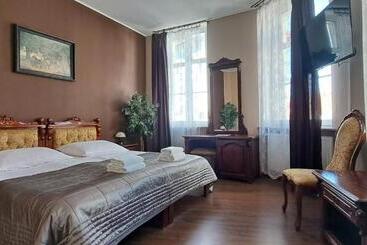 ベッドアンドブレックファースト Gościniec & Spa Darłowo