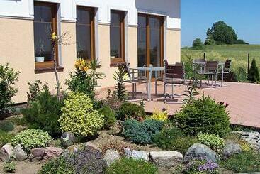 פנסיון Villa Cis