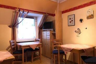 ペンション Gästezimmer Bruno