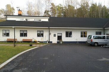 مبيت وإفطار Ankis Bed And Brekfast, Vimmerby