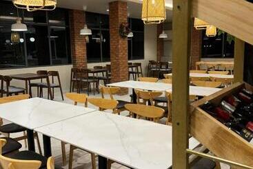 בית מלון כפרי West Prime