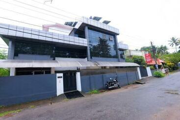 فندق Anies Garden Home Stay