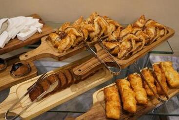 هتل Destination Heritage Peshawar