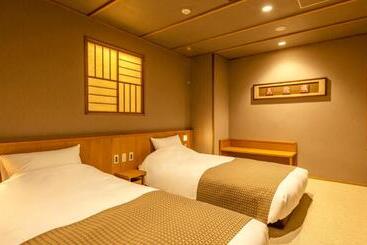 هتل Shionoyu Onsen Rengetsu