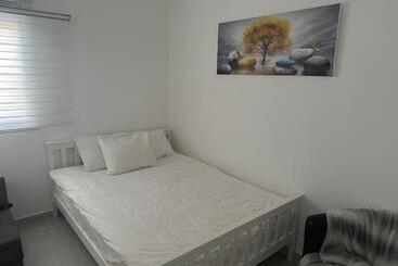 پانسیون מישל נופש ,צופית תחתית 6003