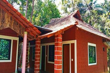 渡假胜地  Staymaker Kumaradhara River Valley Homestay