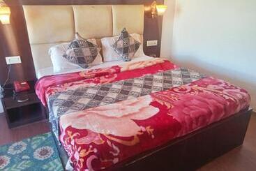 هتل Daffodil, Manali