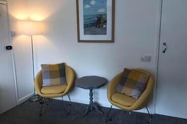 住宿加早餐 Cornerways