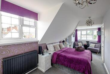مبيت وإفطار Robertsbrook Guest House