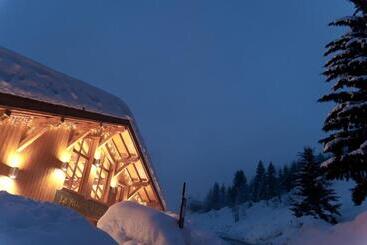 Апарт-отель Cgh Résidences & Spas Le Village De Lessy