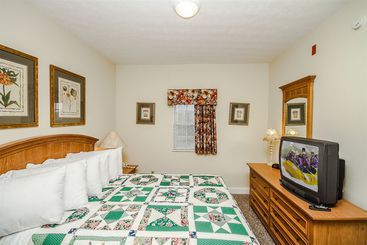 هتل Golfview Vacation Rentals at Golfview Resort