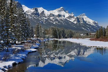هتل Rundle Cliffs Lodge By Spring Creek Vacations