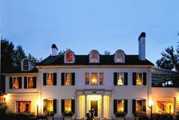 Melange Bed And Breakfast