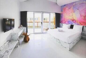 酒店 Sea Shell Resort