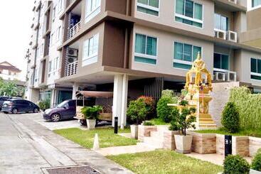 هاستل Bitec Bts Bangna New Luxury Room