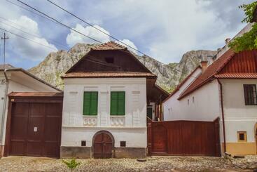 Пансион Casa De Vacanță Hársfa Vendégház