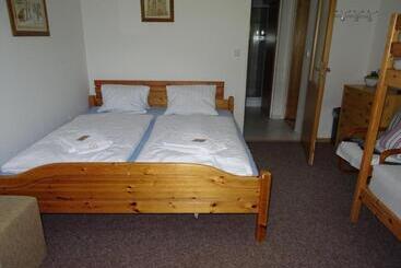 פנסיון Penzion Melkus