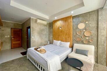 Check In Resort Koh Larn