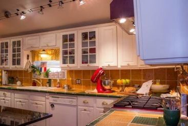 تختخواب و صبحانه Maison Lavigne