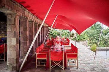 هتل Golden Rock Nevis