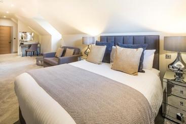 هتل The Chequers Inn