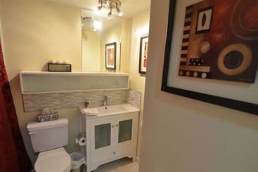 شقة Toronto Escape The Sapphire Suite