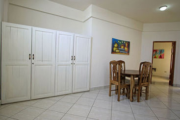 HC Suites Hotel