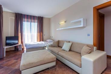 هتل Paradise Resort Ozdere