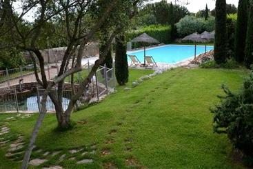 هتل Villa Terme Di Caldana B&b