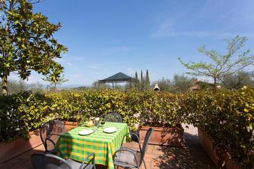 דירות לתיירים Poggio Olivo