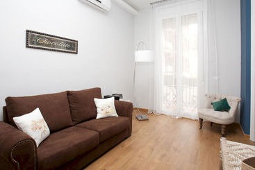 Two Sisters Apartments