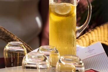 Hotel Las Casas De El Arenal