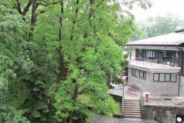 בית מלון כפרי Tomislavov Dom