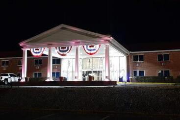 هتل Americas Best Value Inn Phenix City